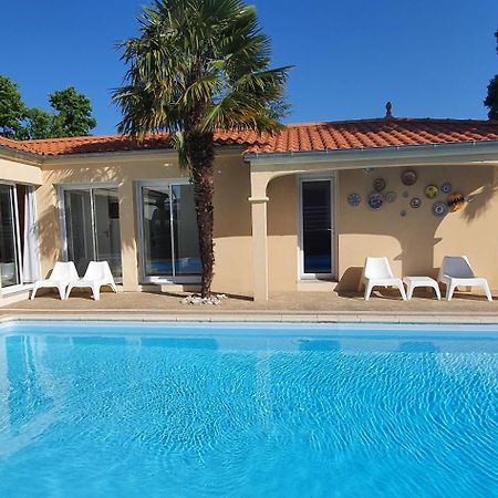A La Topaze #Gite Calme #3 Pers #Piscine Privee #Cholet #Wifi Haut Debit #Preau #Cholet #Parc Japonais #Puy Du F Ou Le May-sur-Evre 外观 照片